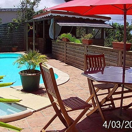 Agreable Chambre D'Hotes, Sdb, Piscine, Carbet Cuisine. Сен-Клод Экстерьер фото